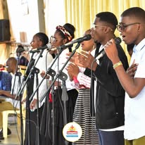 583324463_880127401366682_8102375861879451952_n